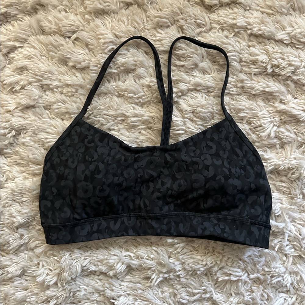 Lululemon Flow Y bra